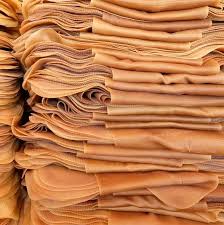 Raw natural rubber